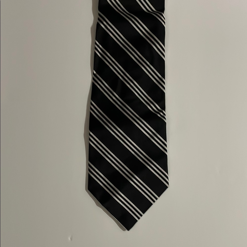 Lauren Ralph Lauren Classic Black Tie with Silver Stripes 100% Silk Made In USA